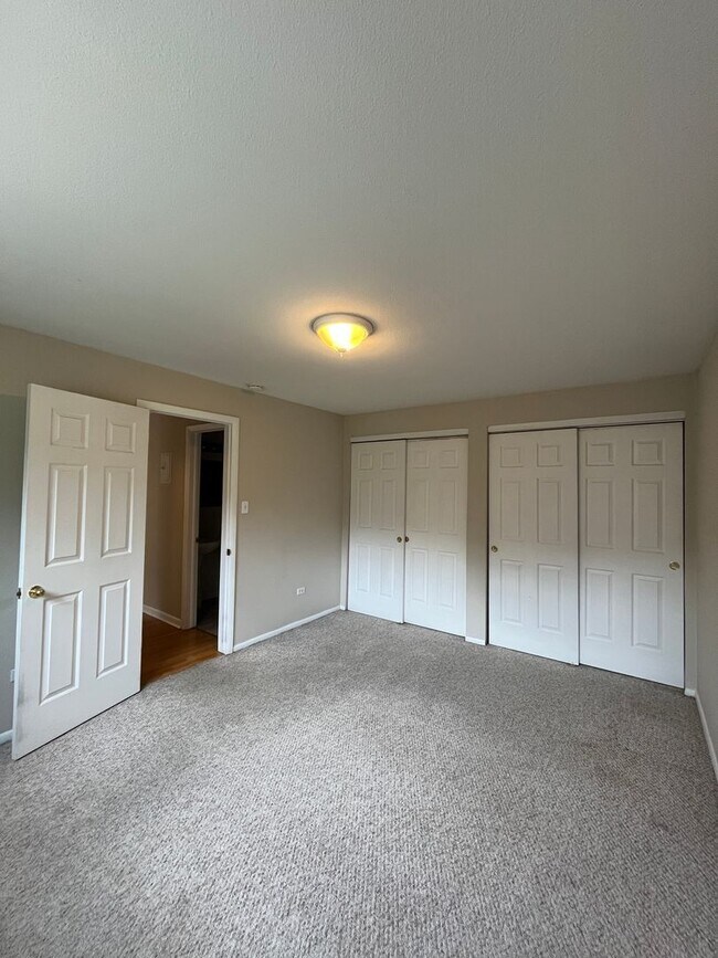 Building Photo - 1 bedroom condo in Denver