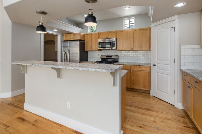 Building Photo - 4177 E Barber Station Way