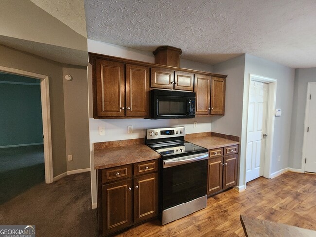Building Photo - 8070 Santee Ct