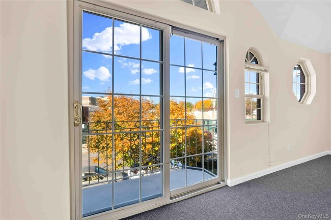 Building Photo - 88-20 70th Rd