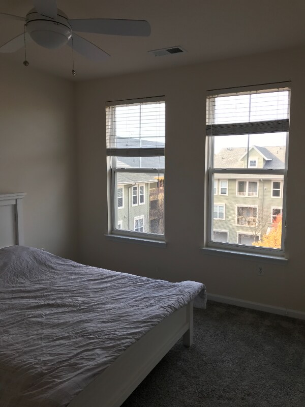 Building Photo - 22581 Lost Creek Terrace