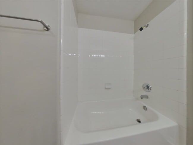 Building Photo - 11415 Carla St