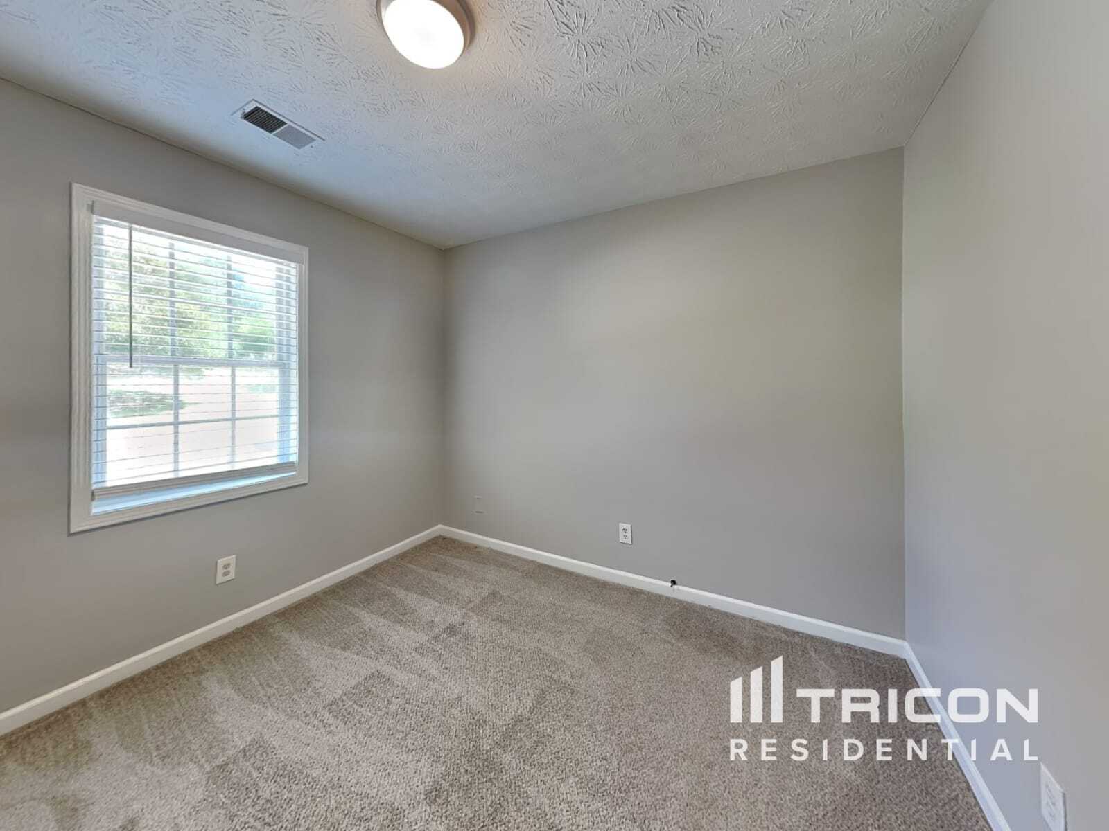 Building Photo - 4073 Red Laurel Way SW