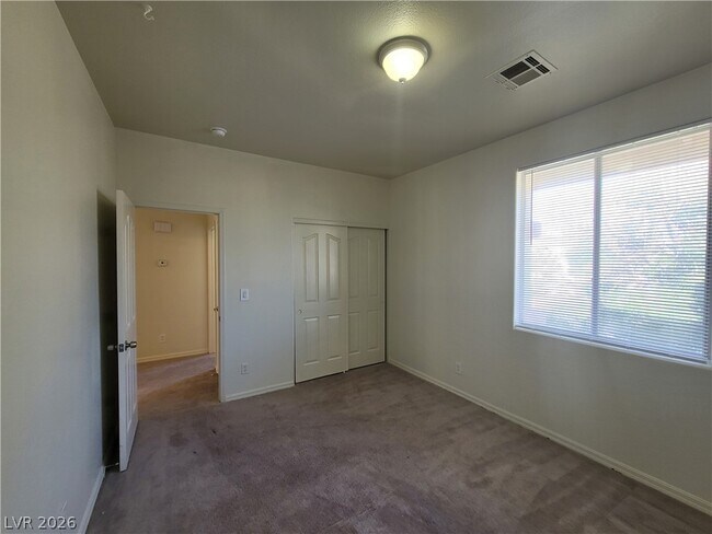 Building Photo - 7817 W Falcon Wing Ave