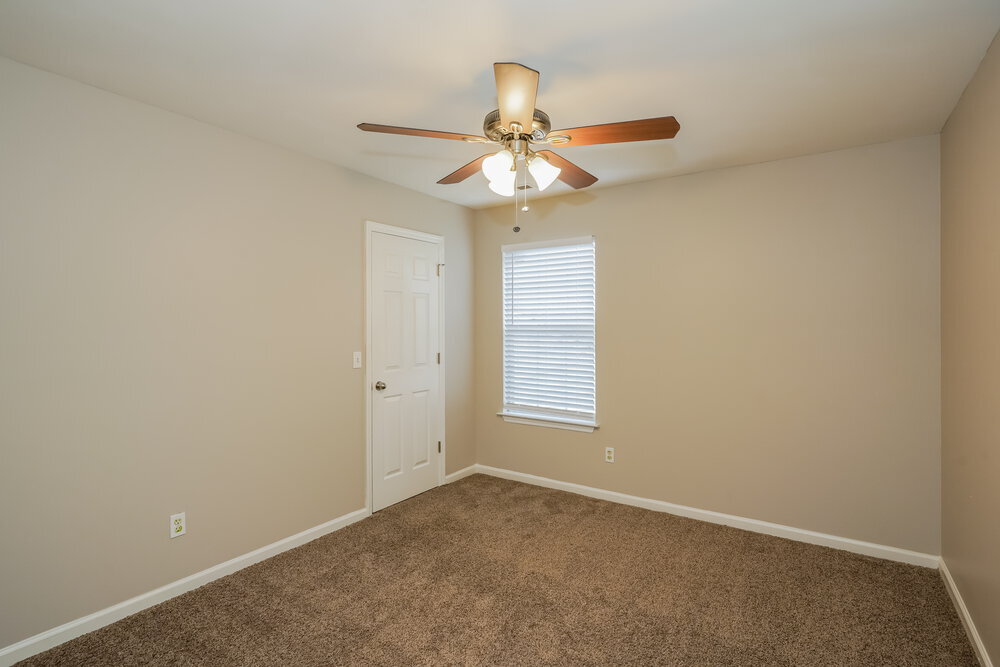 Building Photo - 126 Sumner Meadows Ln