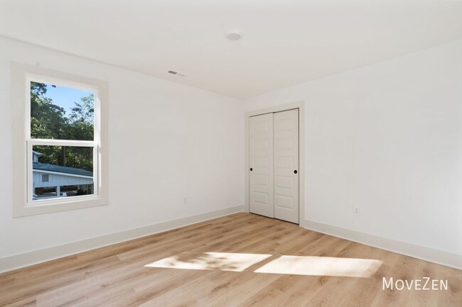 Building Photo - 1110 Tree Canopy Way Wilmington, NC 28403 ...