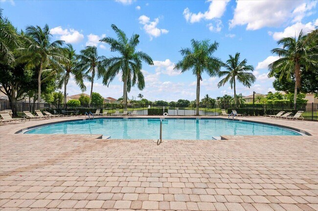 Building Photo - 4241 Wellington Shores Dr