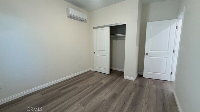 Building Photo - 3657 Mountain View Ave