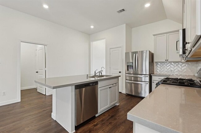 Building Photo - 4610 Cedar Butte Ln