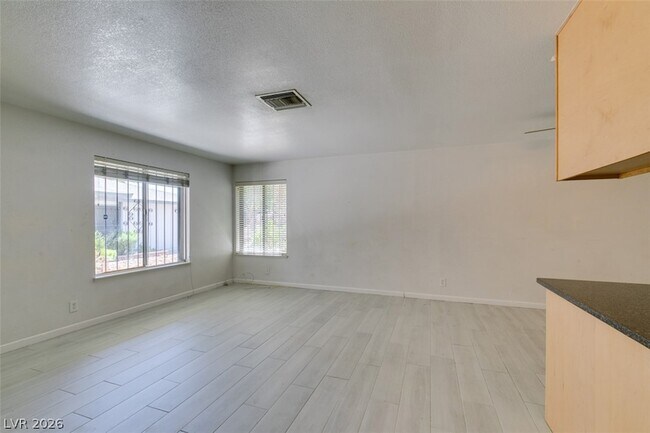 Building Photo - 1486 Elizabeth Ave
