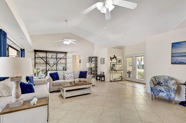 Building Photo - 10420 SE Jupiter Narrows Dr