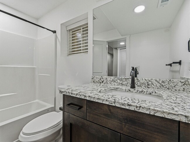 Building Photo - RES_O VAN DER WATT_14512