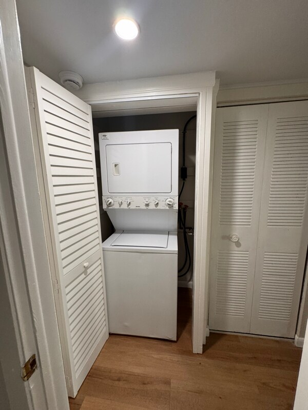 Building Photo - 11525 8th Way N