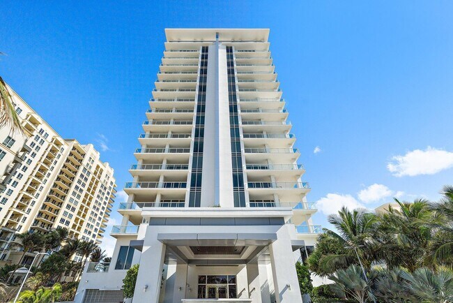 Building Photo - 3730 N Ocean Dr