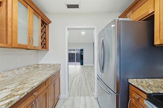 Building Photo - 11601 SW 123rd Ave