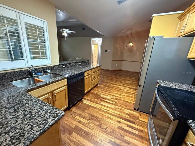 Building Photo - 2430 Coco Bay Cir