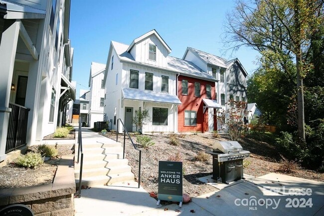 Building Photo - 4106 Anker Haus Drive