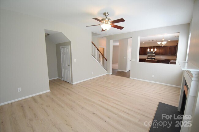 Building Photo - 3334 Crutchfield Pl