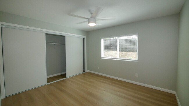 Building Photo - Fully Upgraded Mira Mesa Home w/solar panels, Garage, Washer/Dryer & Private Yard