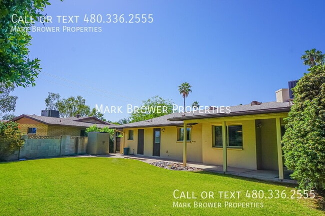 Building Photo - 8726 E Sells Dr