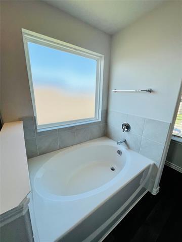 Building Photo - 8308 White Pine Dr