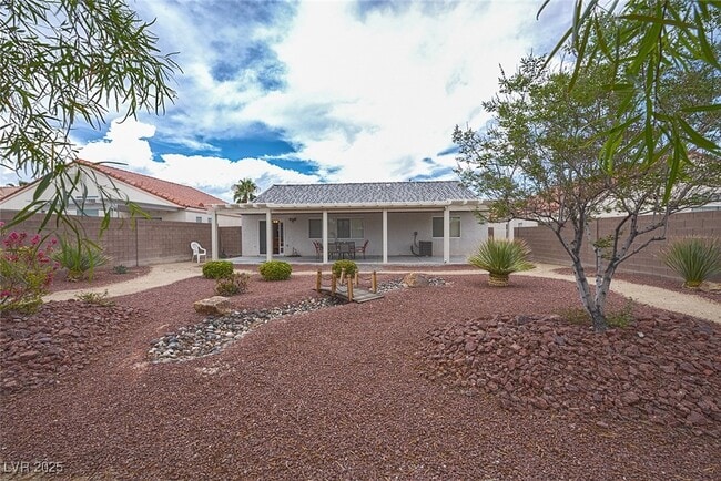 Building Photo - 5917 Gentle Creek Ln