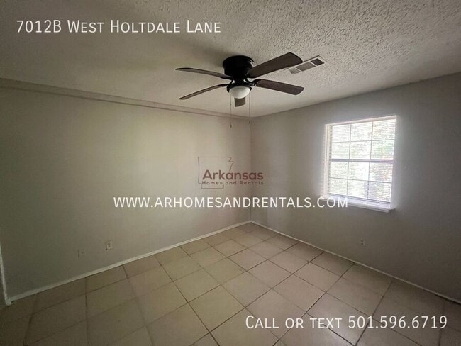 Building Photo - 7012 W Holtdale Ln