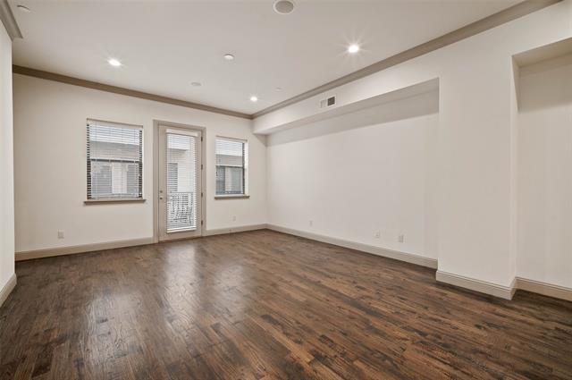 Building Photo - 3134 Ross Ave