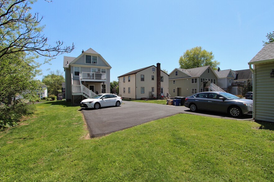 Driveway With Cars - 552 Cumberland St