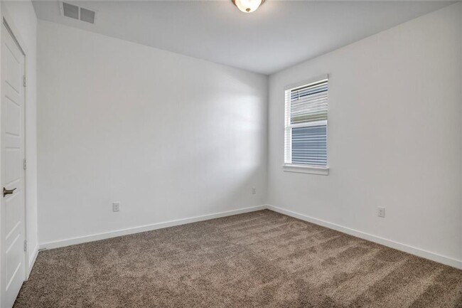 Building Photo - 14307 Macquarie Dr