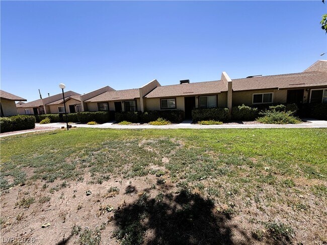 Building Photo - 328 N Linn Ln