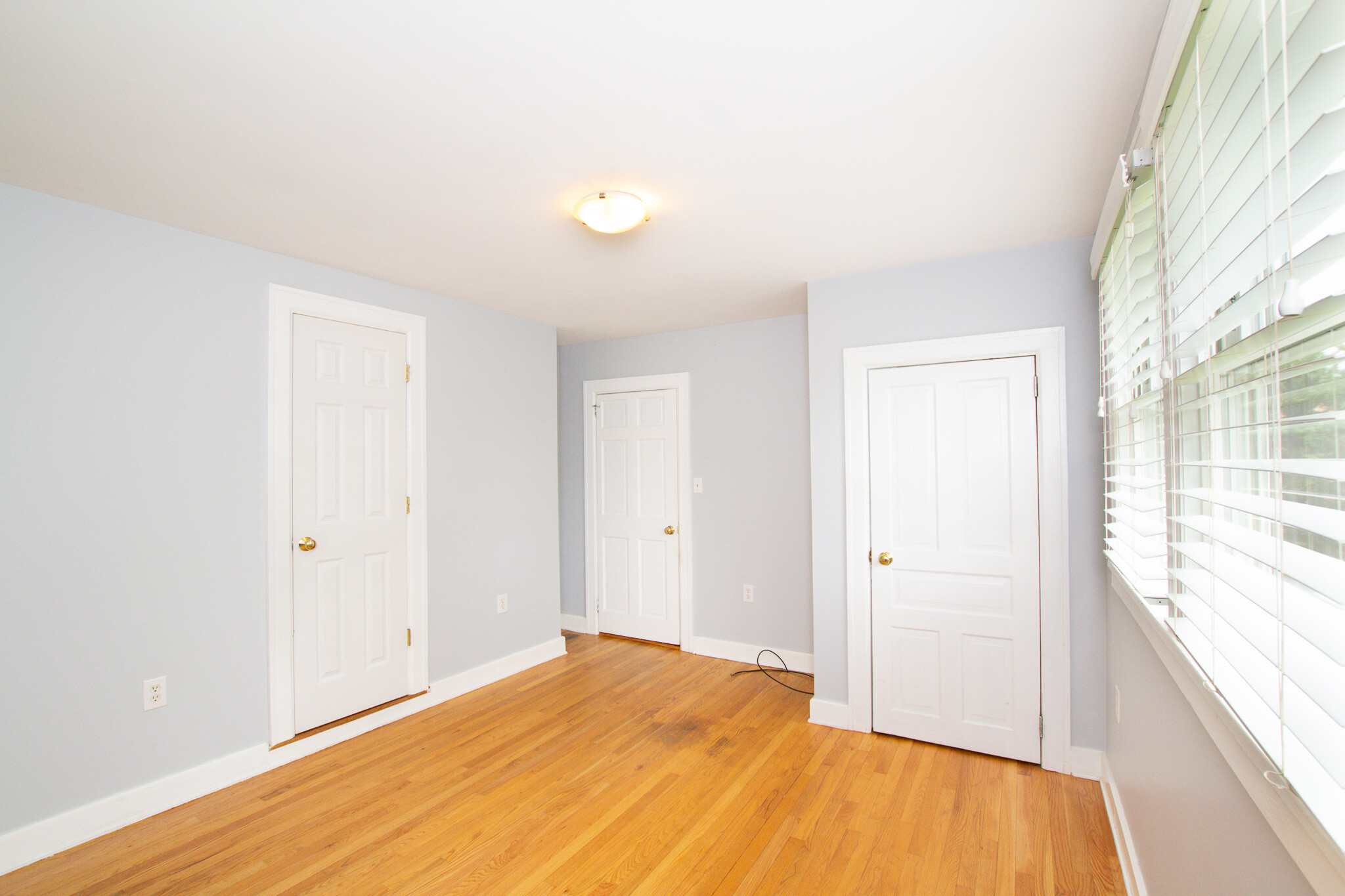 Primary Bedroom - 20 Nevada Ave