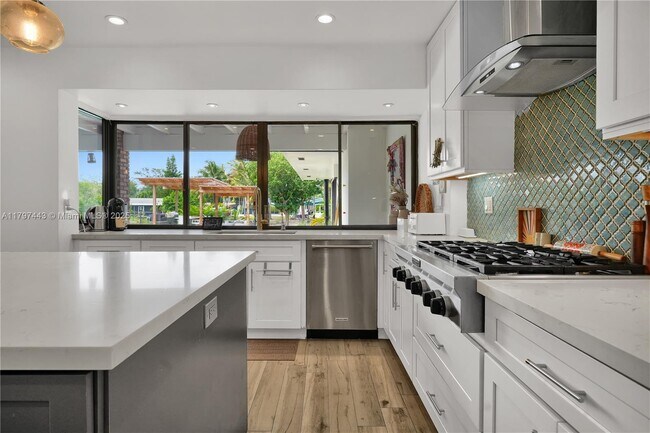 Building Photo - 7421 SW 174th St