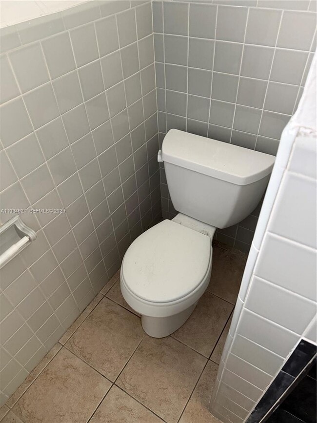 Building Photo - 101 SW 4 Ave