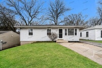 Building Photo - 325 Reasor Dr