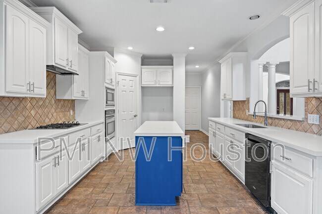 Building Photo - 10311 Pitcataway Dr