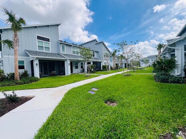 Building Photo - 16411 Powerscourt Dr