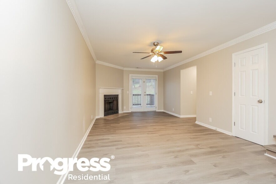 Building Photo - 1409 Woodchimes Ct