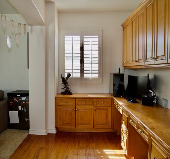 Building Photo - Carlsbad Arroyo Retreat