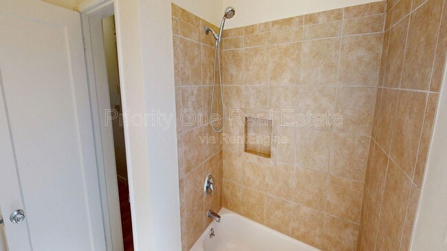 Building Photo - 2709 C St