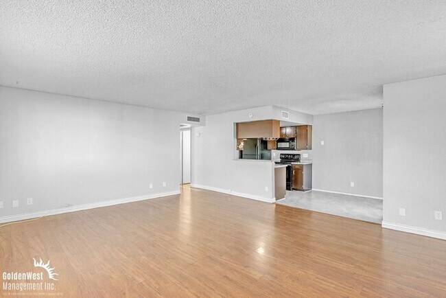 Building Photo - Charming 2Bdm 1Ba Home in Central Phoenix!