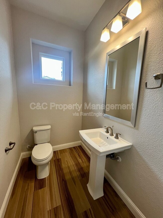 Building Photo - 3002 Pinnacles Wy