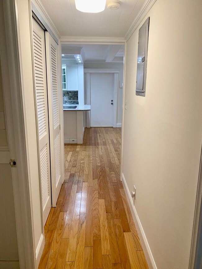 Building Photo - Great Condo in Pompano Beach Just West of ...