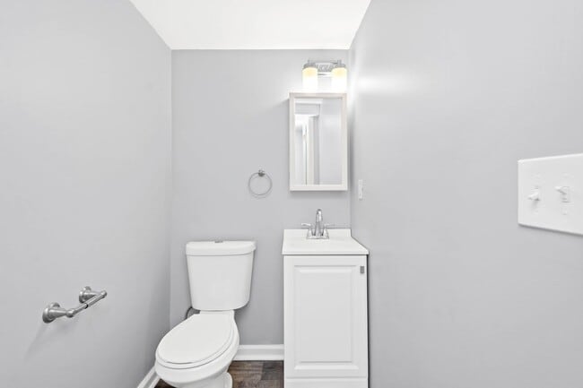 Building Photo - Stunning 4 bedroom home in Pittsburgh avai...