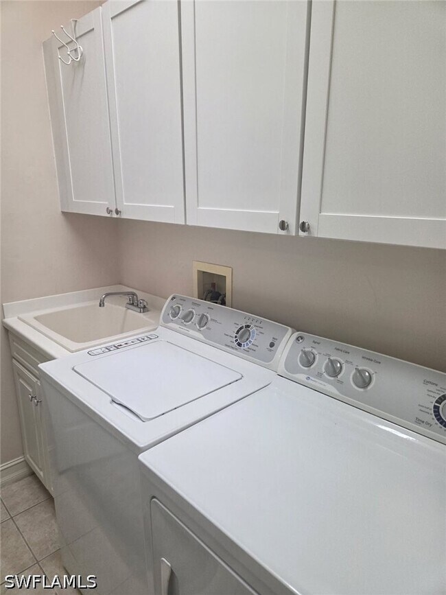 Building Photo - 6719 Crowned Eagle Ln