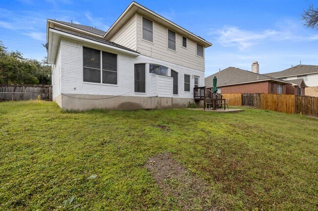 Building Photo - 13039 Scofield Farms Dr