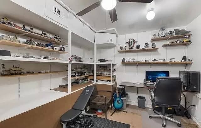 Building Photo - 13023 Chimney Oak Dr