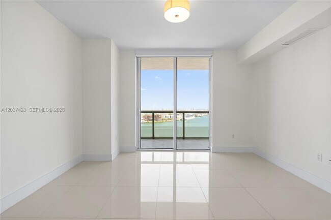 Building Photo - 50 Biscayne Blvd