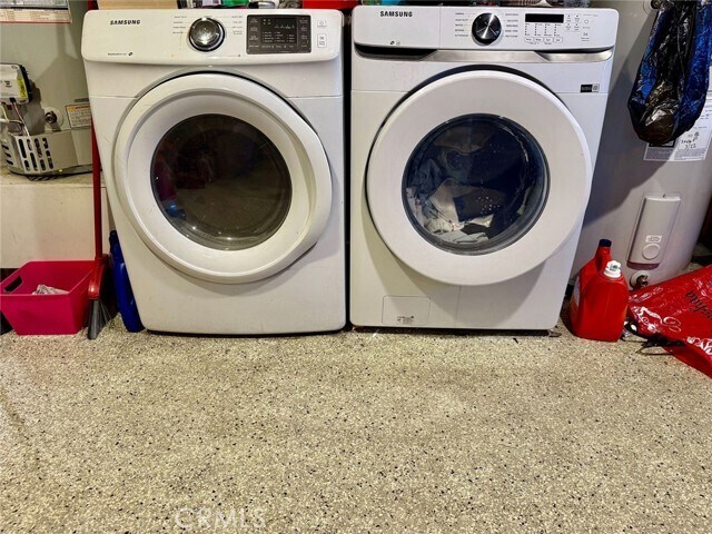 Building Photo - 17320 Alexandra Cir