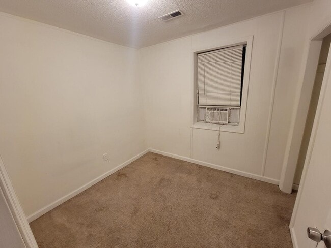 Building Photo - 5116 Twitty St